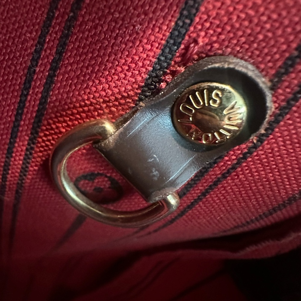 Authentic LV Damier Ebene Neverfull MM - Picture 12 of 16